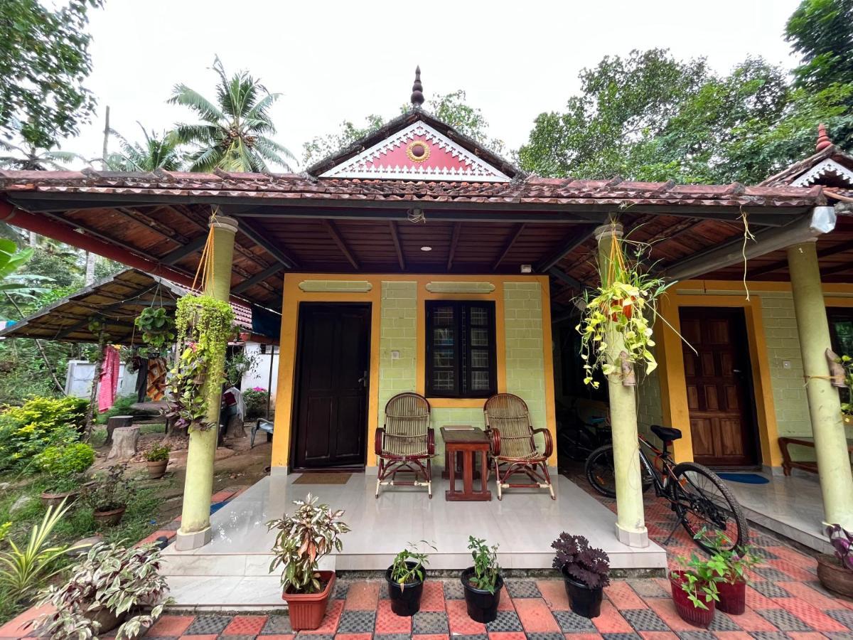 Munroe Nest Homestay Mundrothuruth 外观 照片